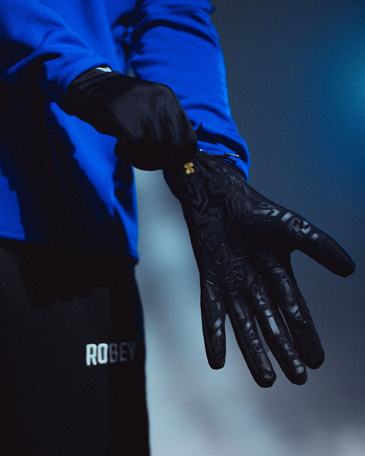 Winter Training Set, , hi-res